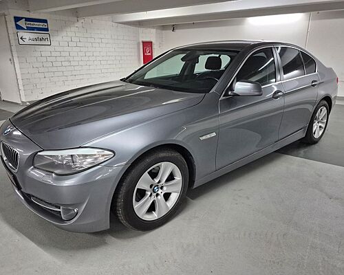 BMW 523i~~Service Neu ~~