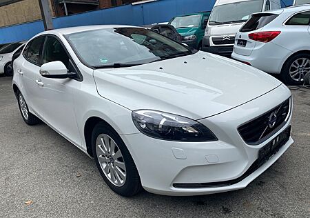 Volvo V40 T2 YOU! XENON PDC