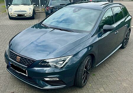 Seat Leon ST 4drv, pano, schalen, virt cockpit, bremb