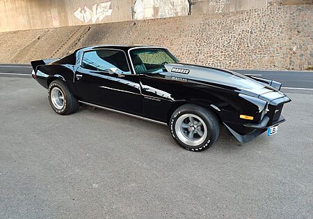 Chevrolet Camaro SS mit 383cui 6,2 V8 und 393 PS HU und H