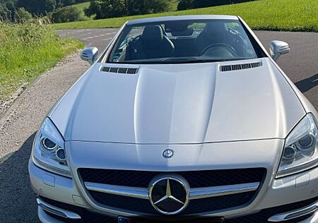 Mercedes-Benz SLK 200 - Top Zustand - Mercedes Garantie