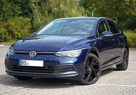 VW Golf Volkswagen 1.5 eTSI OPF 110kW DSG ACTIVE Pano+IQ.Light