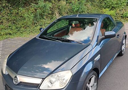 Opel Tigra 1.8 Edition TÜV 5/27 KLIMA SHZ LEDER ALU