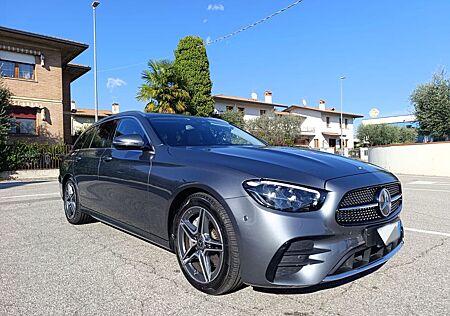 Mercedes-Benz E 220 d 4MATIC Premium
