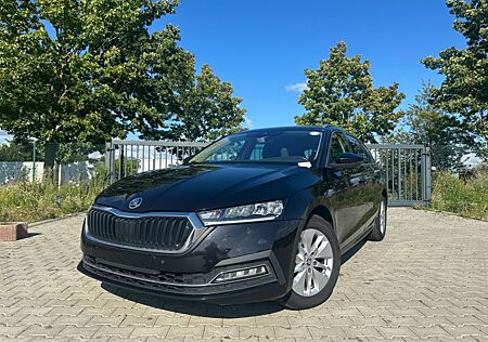 Skoda Octavia Combi Ambition Kamera/Led/Acc/Carplay