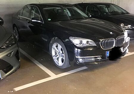 BMW 730d xDrive -Top Zustand