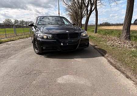 BMW 325i (neu) -