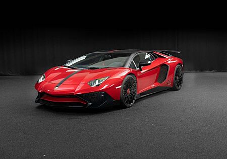 Lamborghini Aventador LP 750-4 SV
