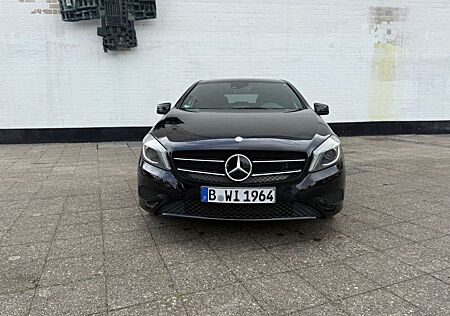 Mercedes-Benz A 180 -Automatik Top gepflegt, viele Extras