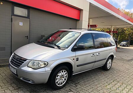Chrysler Voyager SE 2.8 CRD Autom. SE