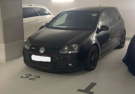 VW Golf Volkswagen V GTI 2.0 TFSI DSG