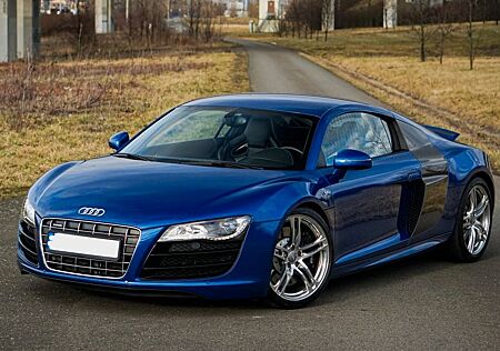 Audi R8 5.2 FSI R tronic quattro -