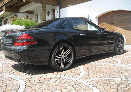 Mercedes-Benz SL 350 KEYLESS-GO 19"AMG COMAND XENON