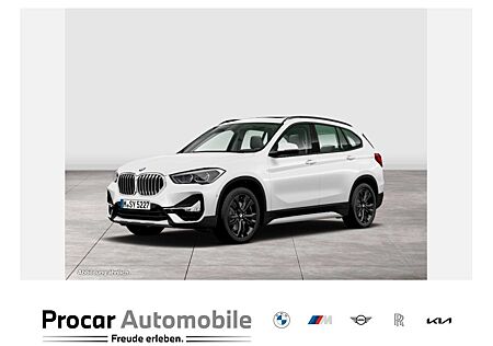 BMW X1 sDrive18i xLine RFK Pano Shz LED PAss DAB