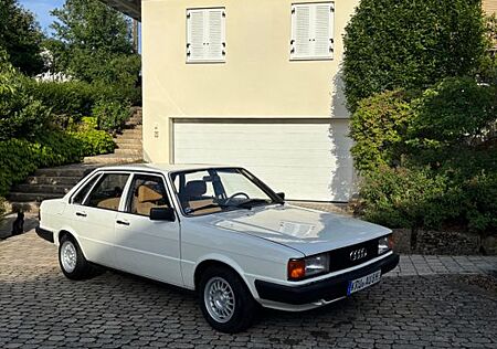 Audi 80