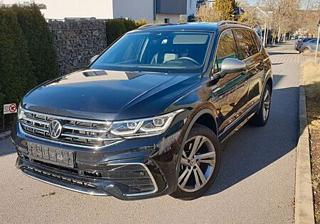 VW Tiguan Allspace Volkswagen 2.0 TDI R-Line 7St*4J Garanti
