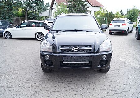 Hyundai Tucson 2.0 CRDi VGT GLS 4WD Klimaaut SHZ PDC AHK