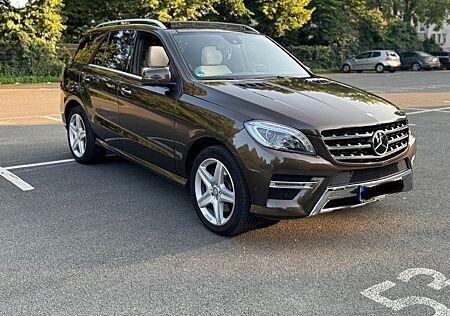 Mercedes-Benz ML 350 BlueTEC 4MATIC Edition 1 Edition 1 TÜVNEU