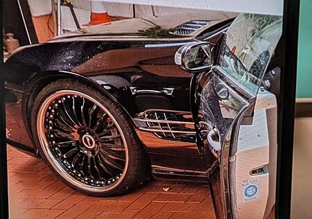 Mercedes-Benz SL 350 mit AMG Design-Paket-Luxus trifft Sport