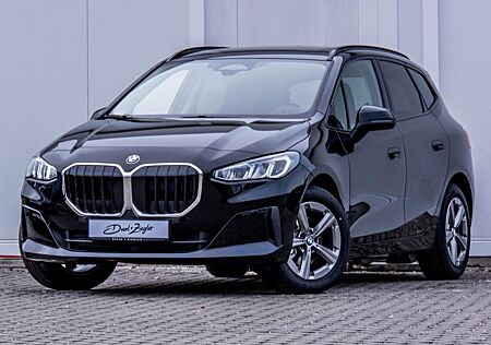 BMW 218d Active Tourer AHK PanoDach Sportsitz Travel