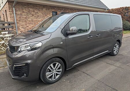 Peugeot e-Traveller Allure