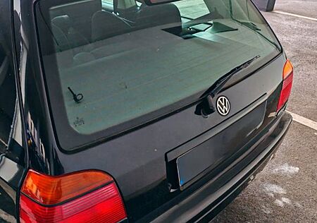 VW Golf Volkswagen 1.6 Standard
