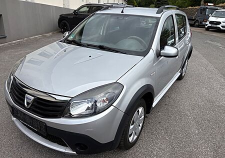Dacia Sandero Stepway VON OPI-101000 TÜV 5/27