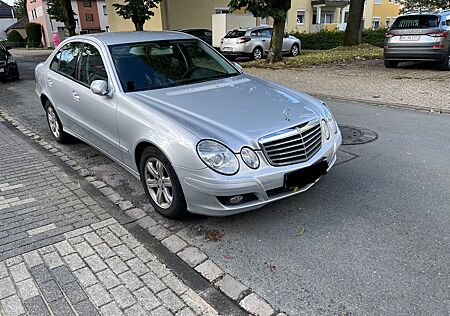 Mercedes-Benz E 200 CDI CLASSIC Classic