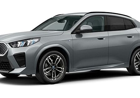 BMW iX2 eDrive20 M-Sport UPE: 63.410,- ///M-Sport