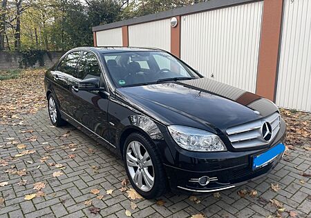 Mercedes-Benz C 180 CGI BlueEFFICIENCY AVANTGARDE