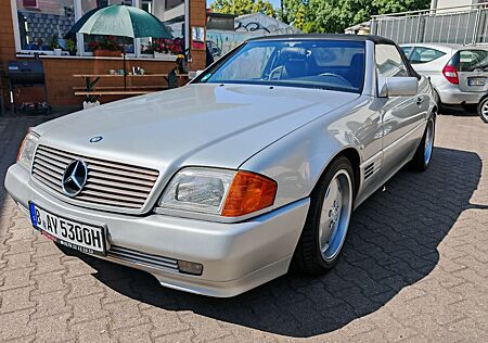 Mercedes-Benz SL 300 Cabrio mit extra Hardtop mit neuem Himmel