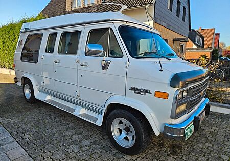 Chevrolet Chevy Van