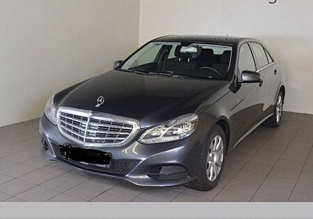 Mercedes-Benz E 220 BlueTEC BlueEFF. Edition Autom. Edition
