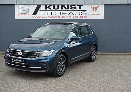 VW Tiguan Volkswagen Life 1,5 TSI 110 kw DSG"Standheizung,Pano