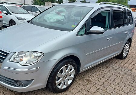 VW Touran Volkswagen Highline 7.Sitze Klimatronic