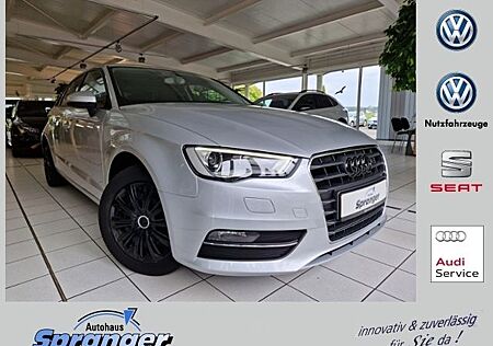 Audi A3 Sportback Attraction 1.4 TFSI Xenon plus /Sit