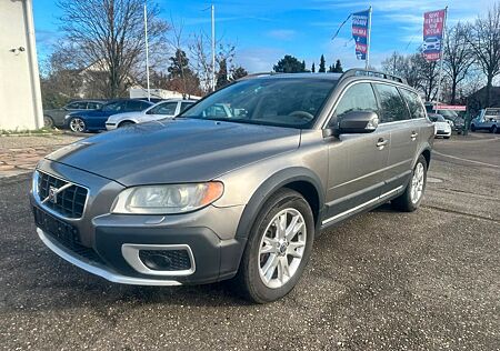 Volvo XC 70 XC70 Summum 4x4 AWD AUTOMATIK Diesel TÜV NEU