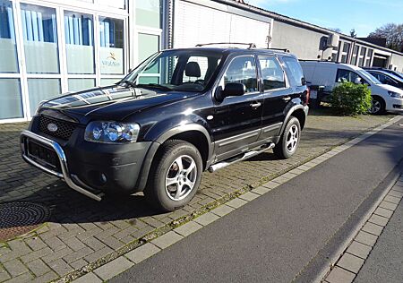 Ford Maverick Basis 4 WD Klima 1 Hand 119 TKm Leder