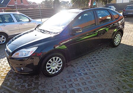 Ford Focus Lim. Concept TOP ZUSTAND TÜV 6/27