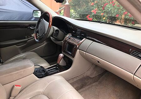 Cadillac Deville DTS
