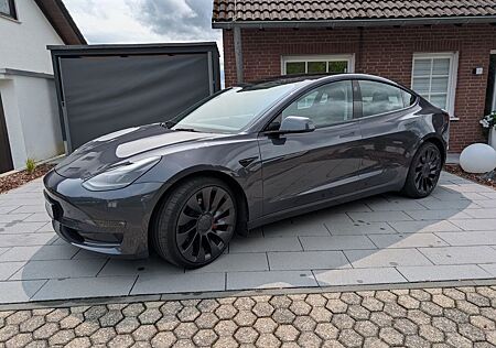 Tesla Model 3 Performance mit FSD