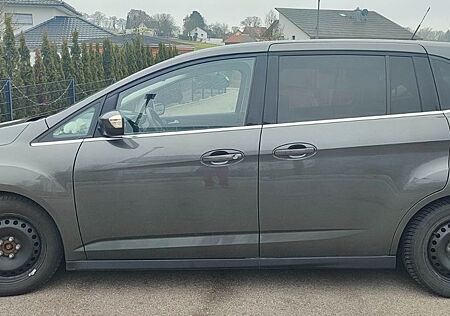 Ford Grand C-Max 1,5l 150 PS AHK 8fach