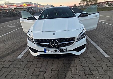 Mercedes-Benz CLA 180 PEAK Edition PEAK Edition