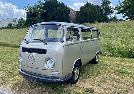 VW T2 Volkswagen a/b Vollrestauriert / TÜV 04.2027 / H-Kennz.