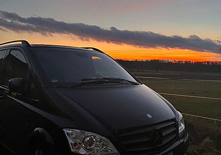 Mercedes-Benz Viano 3.0 CDI AMBIENTE lang voll