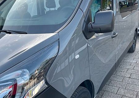 Opel Vivaro L2H1 Rückkam, Navi, Klima