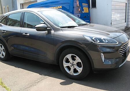Ford Kuga Titanium 4x4 head-up LED AHK