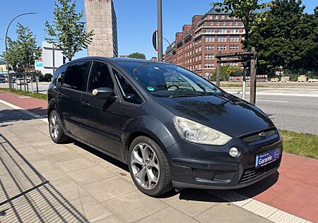 Ford S-Max Titanium 2.5 220 PS + TOP Zustand