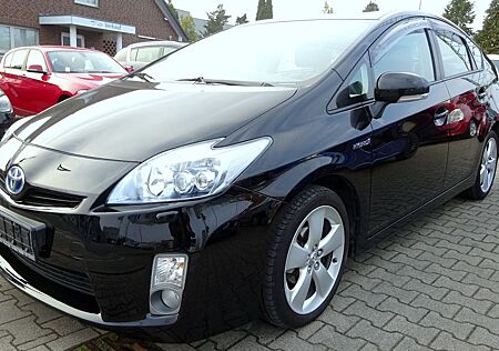 Toyota Prius Executive TÜV neu LED