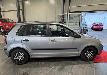VW Polo Volkswagen IV Trendline, TÜV 03/2026